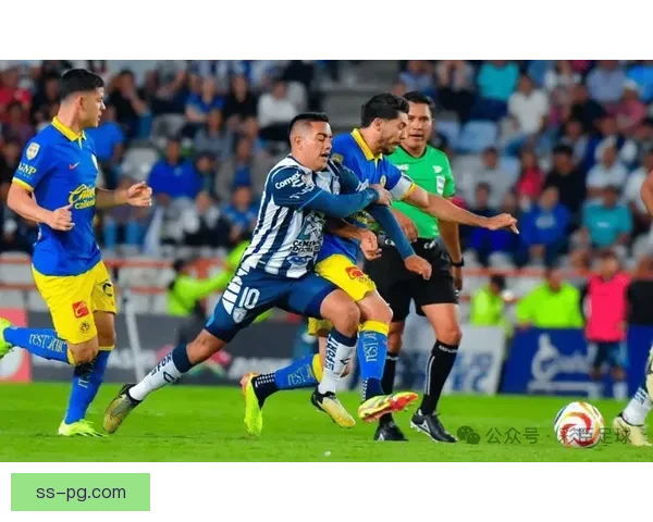 帕丘卡力克哥伦布机员成功夺得中北美冠军杯荣耀再添新篇